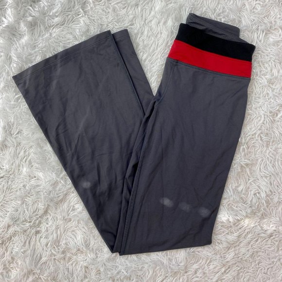 Victoria Secret VSX Flare Fit Yoga Pants Size XS - Picture 1 of 6